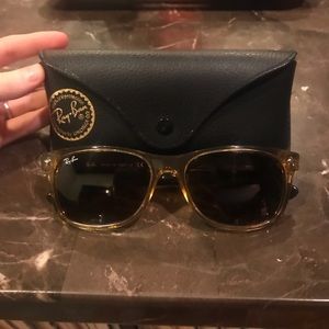 Ray-Ban New Wayfarer Sunglasses